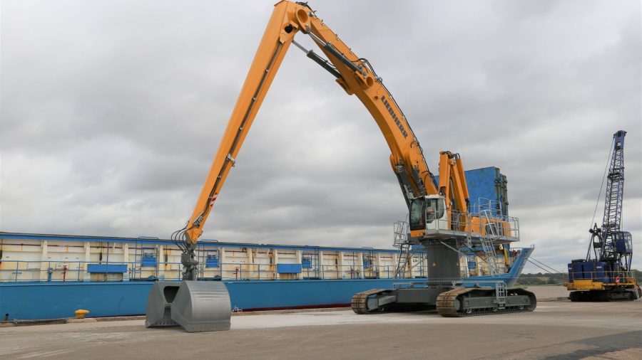 PD PORTS INVESTS £0.9 MILLION IN LIEBHERR CRANE TO BOOST PRODUCTIVITY AND SUPPORT STRATEGIC GROWTH AT GROVEPORT